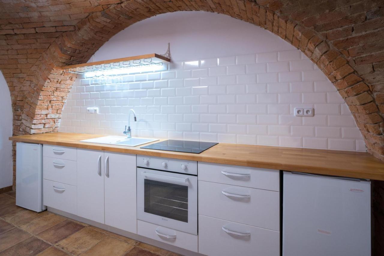 Apartmany Habanska, Cely Dum Pouzdrany Bagian luar foto