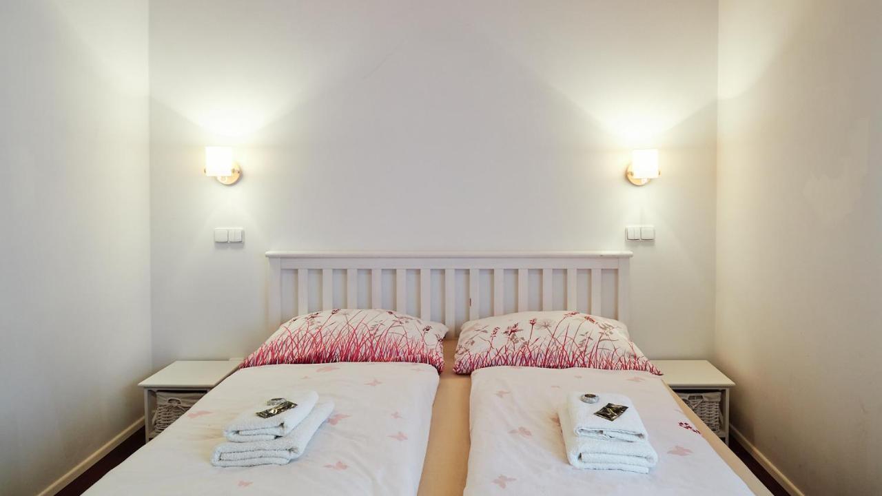 Apartmany Habanska, Cely Dum Pouzdrany Bagian luar foto