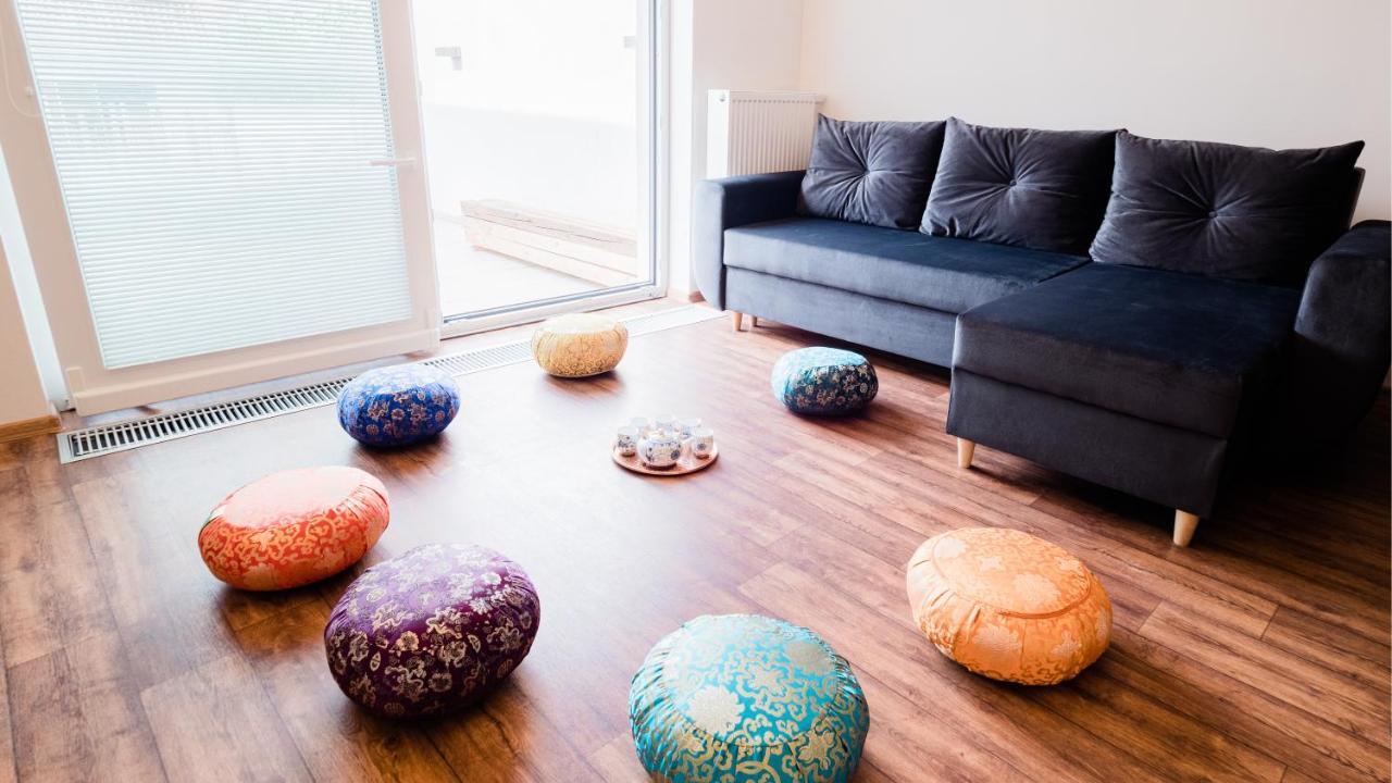 Apartmany Habanska, Cely Dum Pouzdrany Bagian luar foto